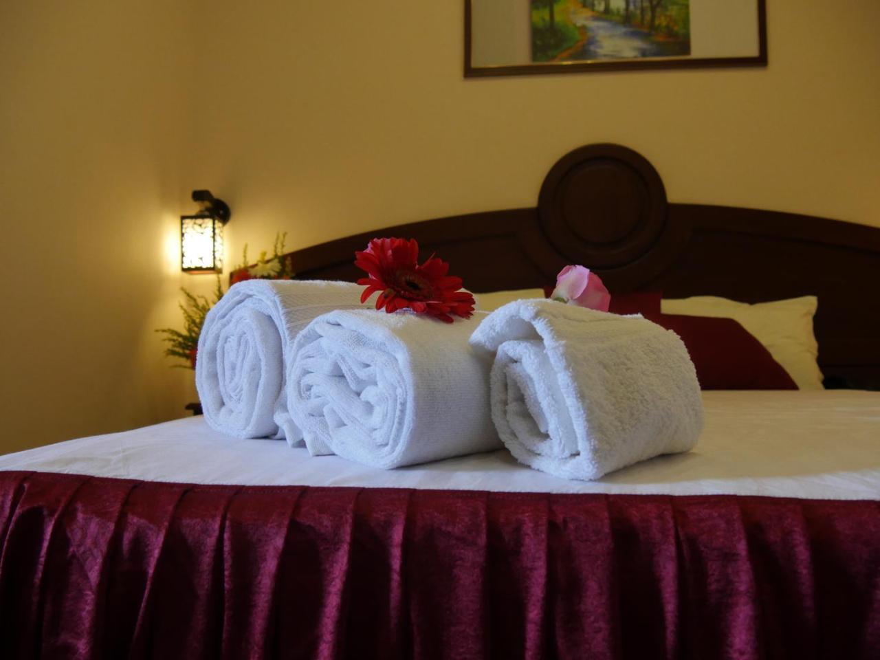 Karthika Residency Hotel Kilimanur Bagian luar foto