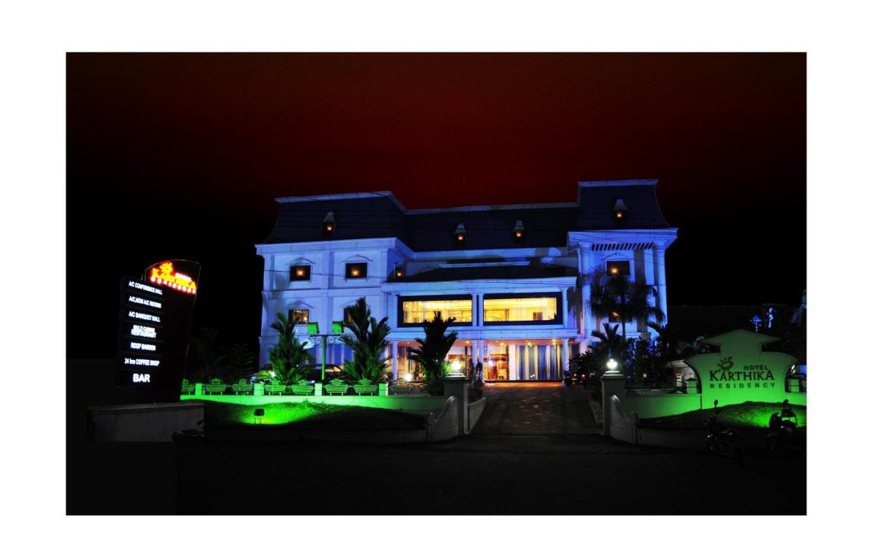 Karthika Residency Hotel Kilimanur Bagian luar foto